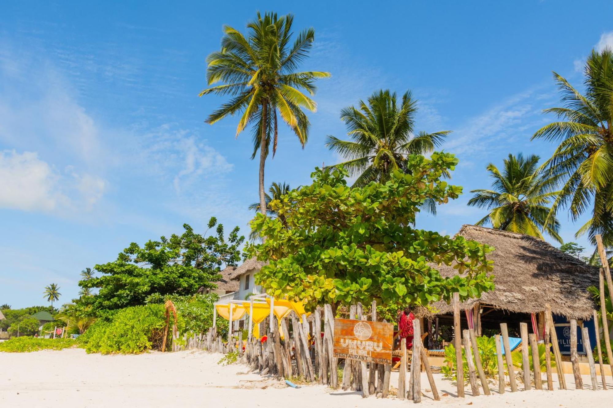 Pili Pili Beach Bungalows Jambiani  Bagian luar foto
