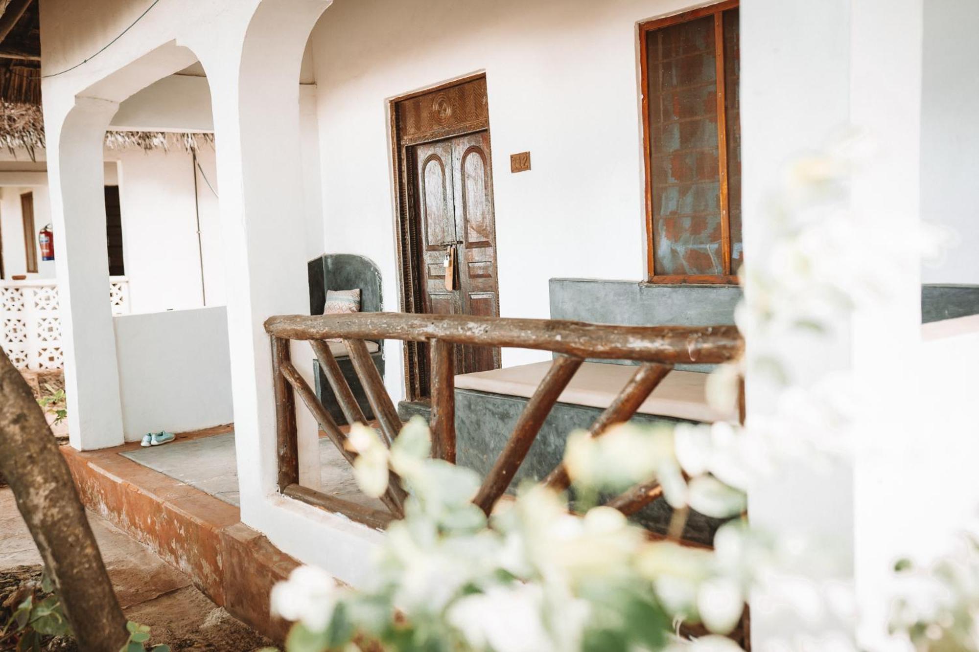 Pili Pili Beach Bungalows Jambiani  Bagian luar foto